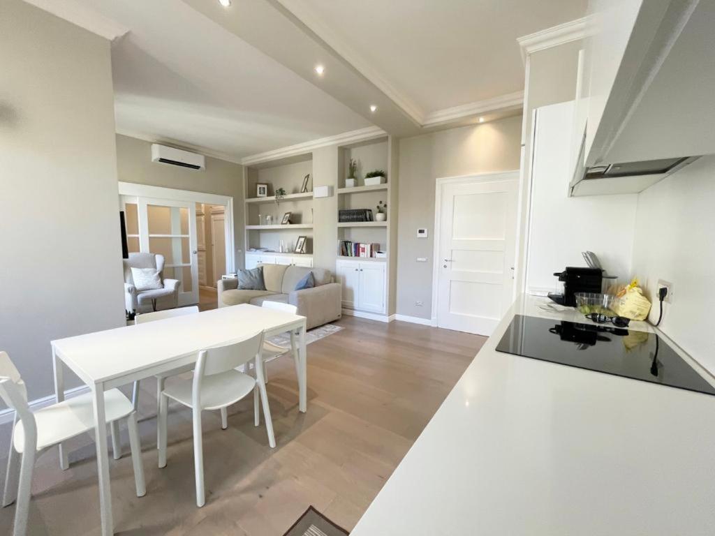Isidoro Apartment Florencja Zewnętrze zdjęcie